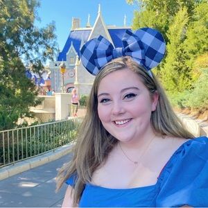 Meet your Posher, Katelyn